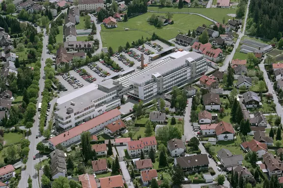 EagleBurgmann R&D facility in Wolfratshausen, Germany – research center with more than 25 test rigs for testing mechanical seals in gas, oil, and water applications.
