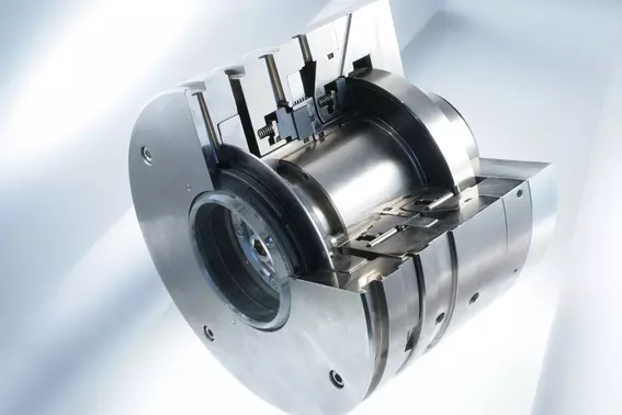 High-performance shaft seal for air separation compressor ensuring gas-tight reliability in industrial operations in Austria.