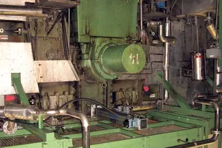 Mechanical seal for pressure grinder in Germany, ensuring reliable sealing and durability in high-pressure industrial grinding operations.