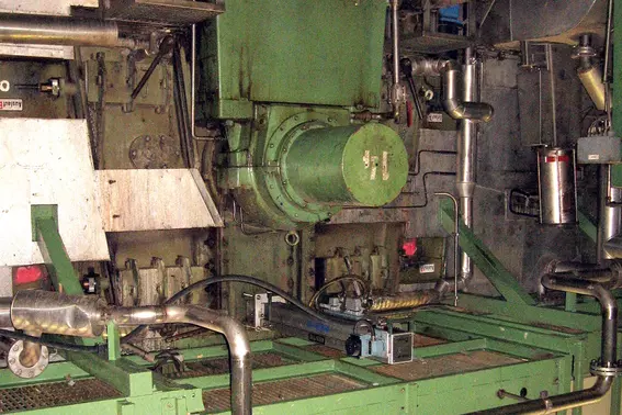 Mechanical seal for pressure grinder in Germany, ensuring reliable sealing and durability in high-pressure industrial grinding operations.