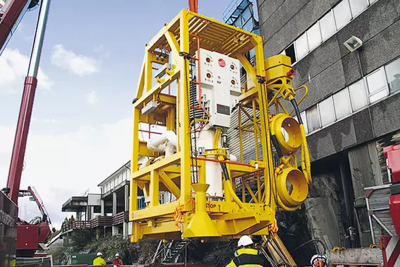 Subsea multiphase pump system equipped with EagleBurgmann SH18/115 mechanical seals for underwater oil extraction.