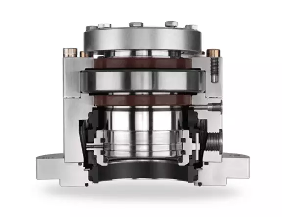 Cross-sectional industrial mechanical seal with integrated sealing faces and metal housing for reliable performance in pumps and rotating equipment.